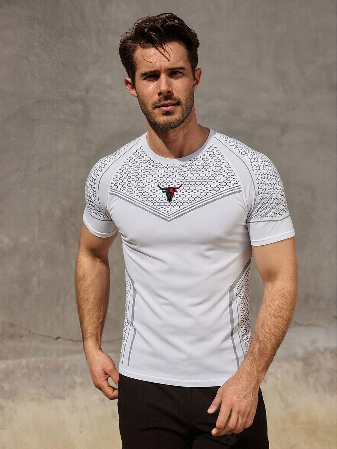 قميص ضاغط مطبوع للرجال من جيم  - مراجعة Outdoor Sport.Hub وسعره